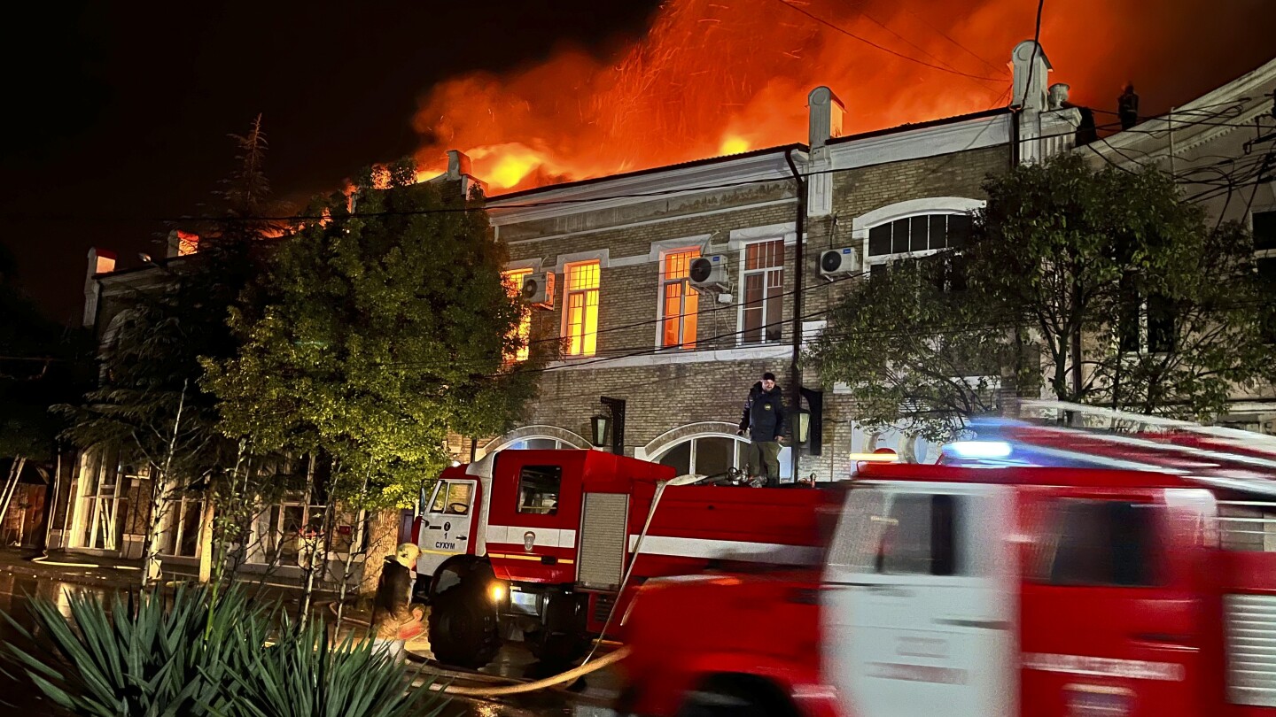 Fire destroys thousands works of art at the main gallery in Georgia’s separatist region of Abkhazia | AP News