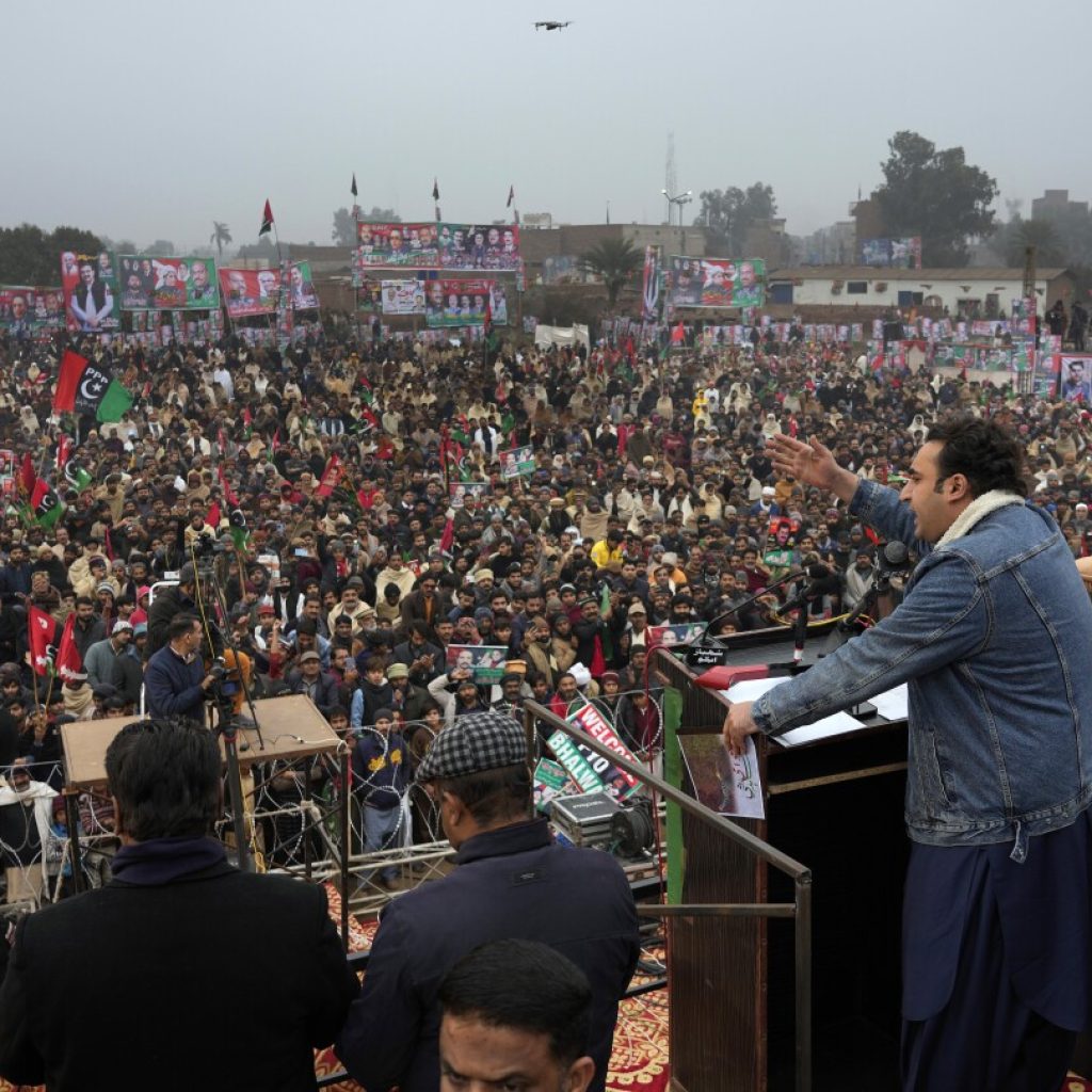 Pakistani Taliban pledge not to attack election rallies ahead of Feb. 8 vote | AP News