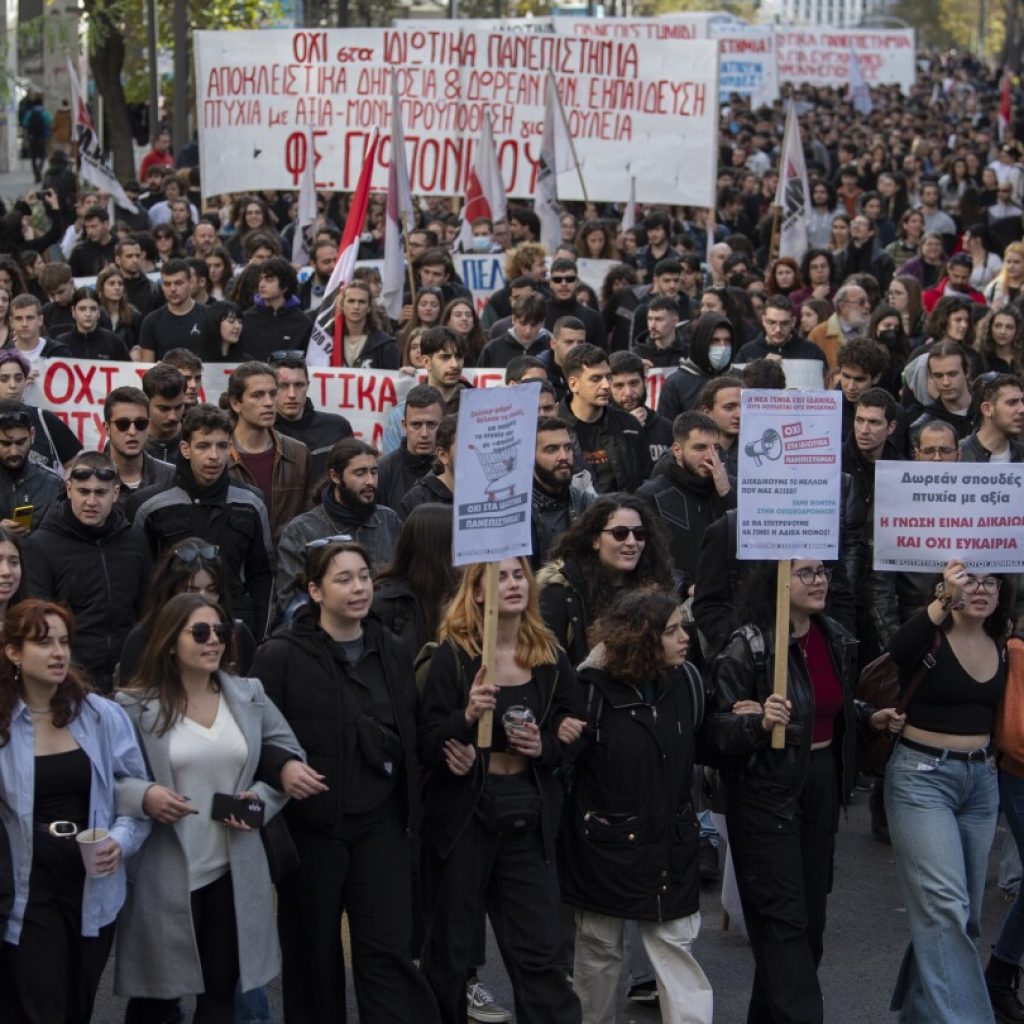 Students in Greece protest plans to introduce private universities | AP News