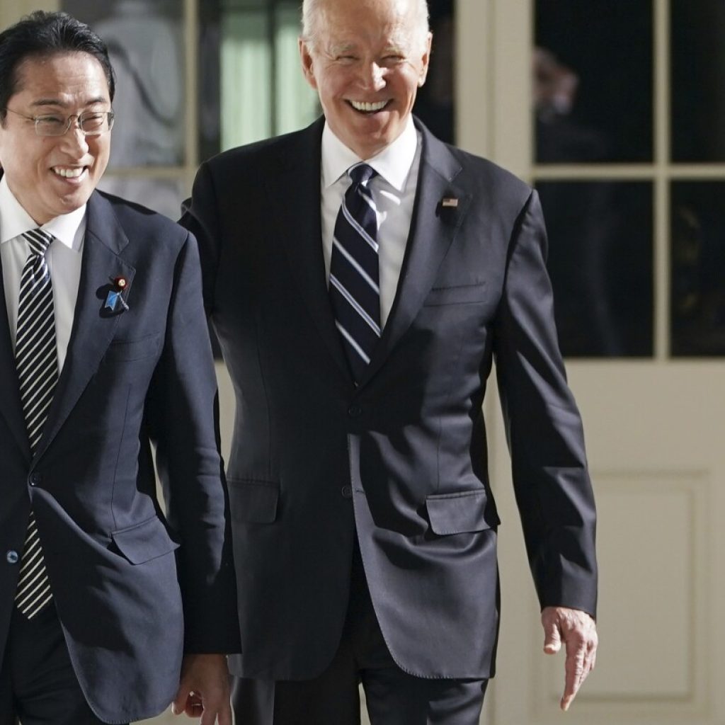 Biden to host Japan’s Prime Minister Kishida at a state visit in April | AP News