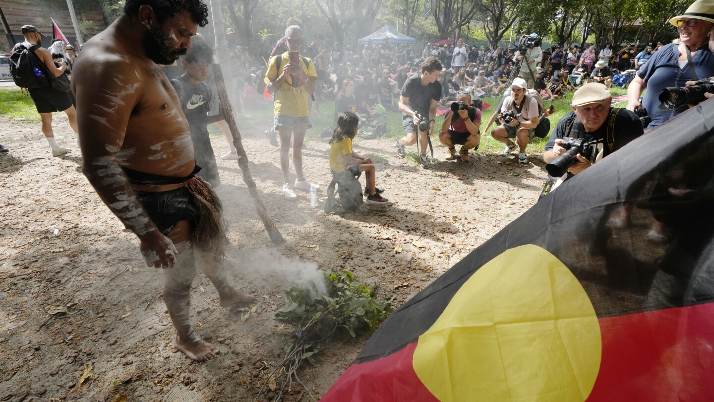 Australians protest British colonization on a national holiday some mark as ‘Invasion Day’ | AP News