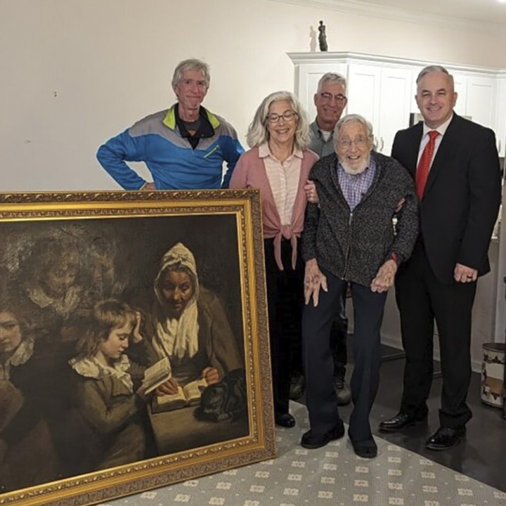 A British painting stolen by mobsters is returned to the owner’s son — 54 years later | AP News