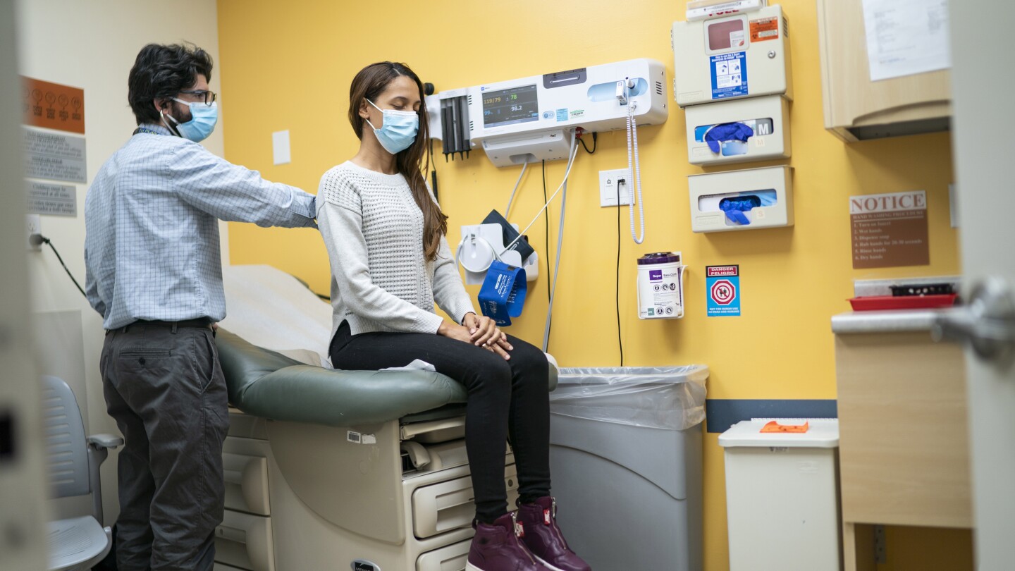 Community health centers serve 1 in 11 Americans. They’re a safety net under stress | AP News