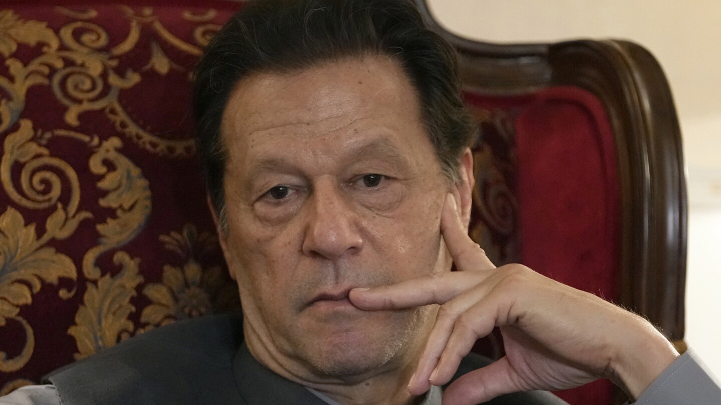 Imran Khan: Former Pakistan prime minister sentenced to 10 years in prison | AP News