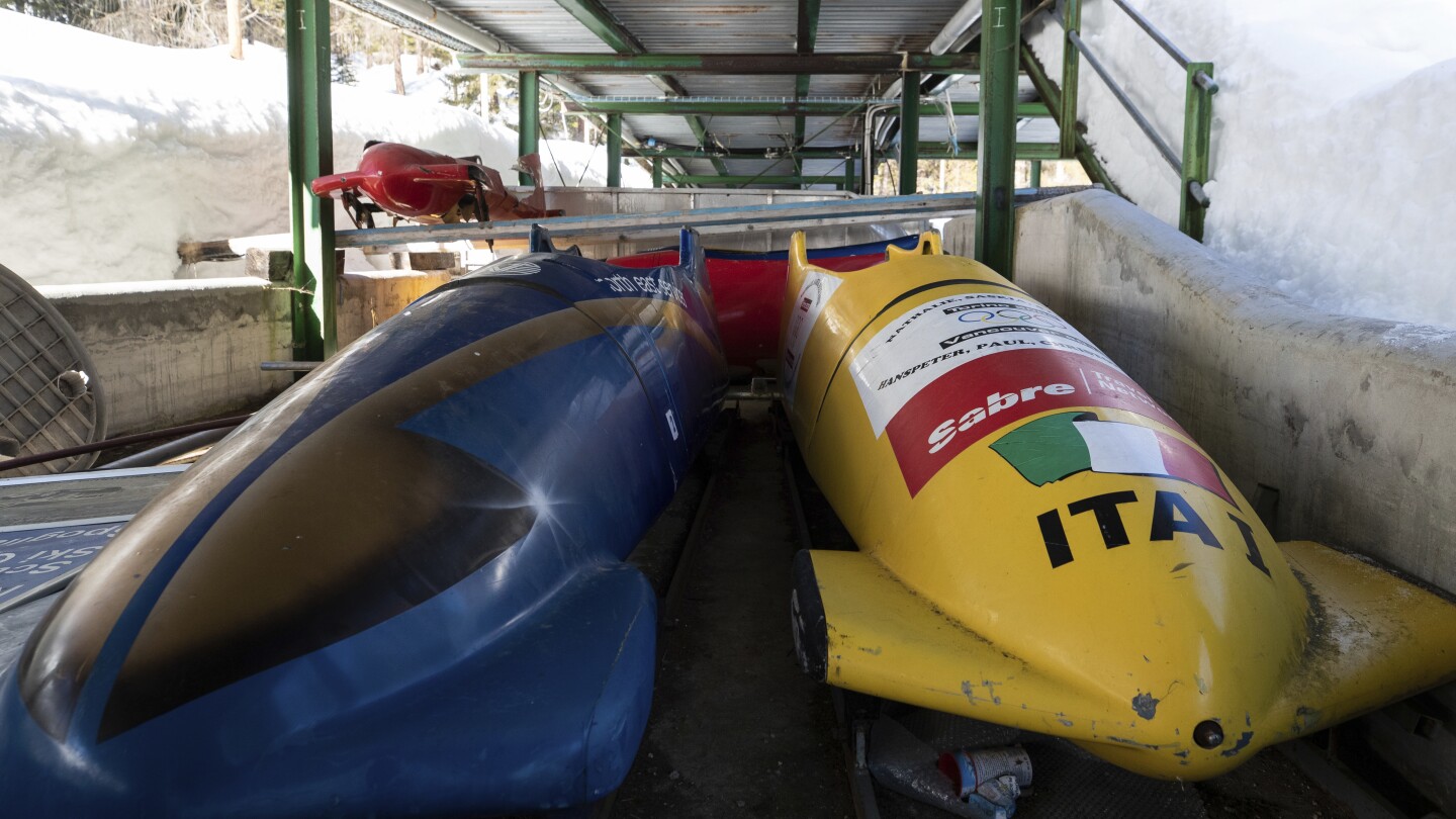 Milan-Cortina board approves proposal to rebuild Cortina bobsled track but will keep open a ‘Plan B’ | AP News