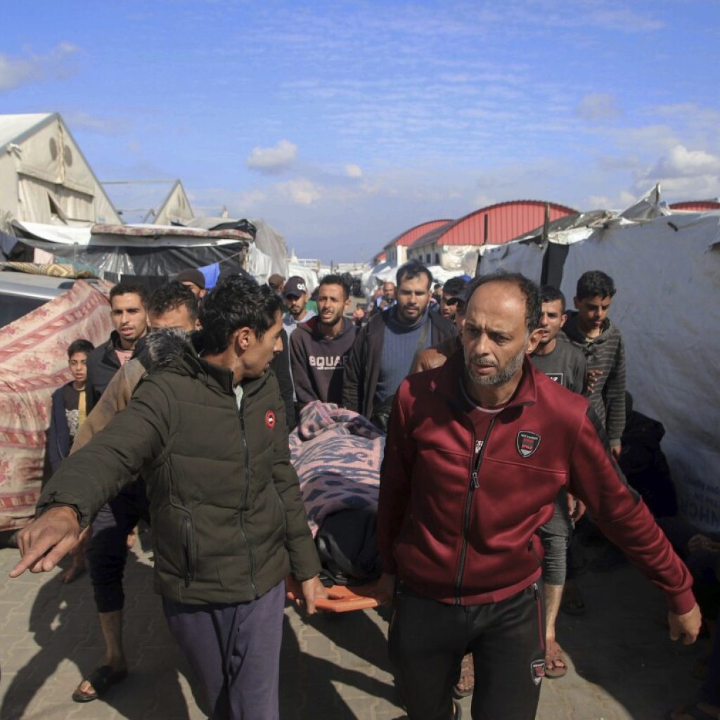 UN agencies rally around agency for Palestinian refugees in Gaza as some top donors cut funding | AP News