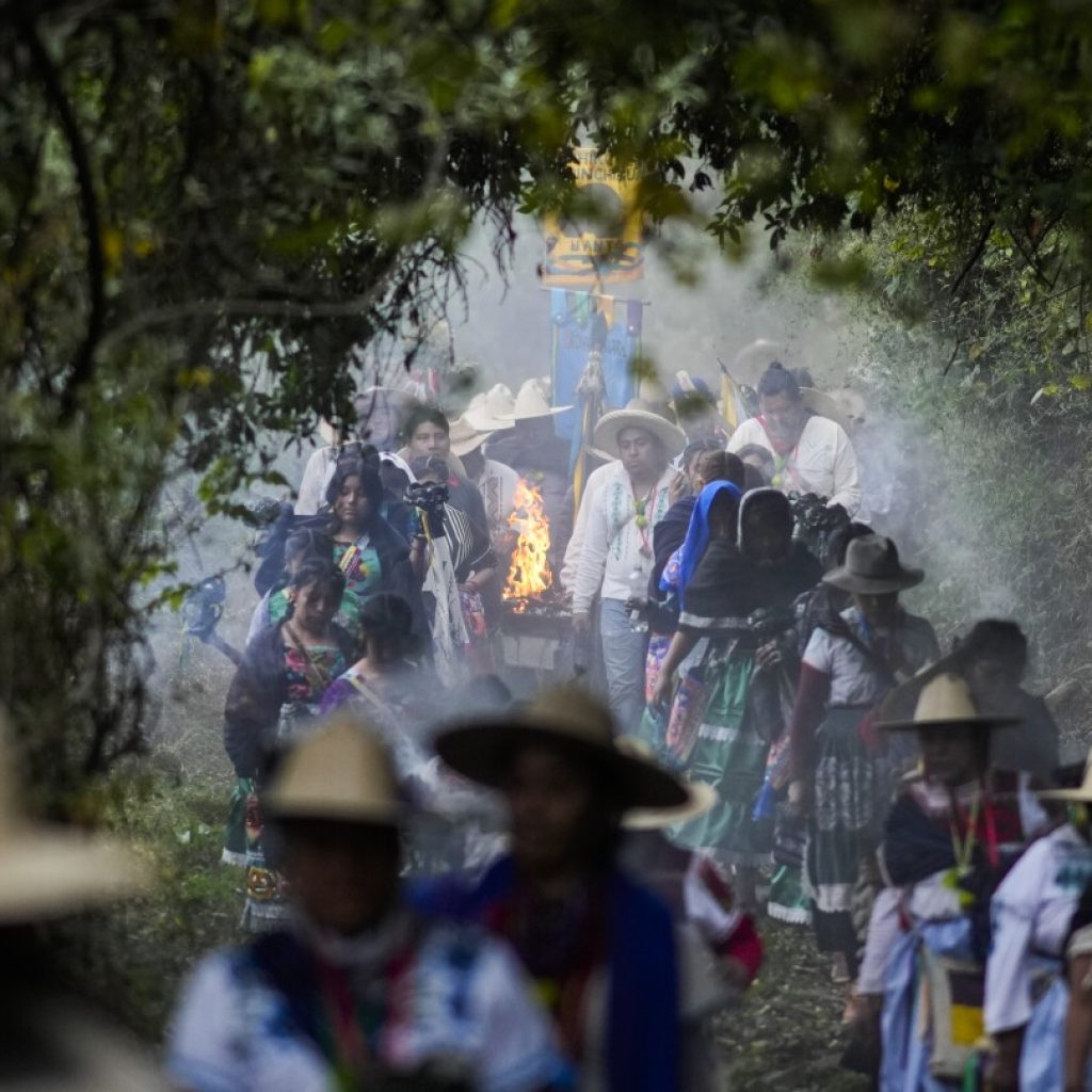 Mexico’s Purepecha Indigenous group welcomes the New Year with ancient ‘New Fire’ ceremony | AP News