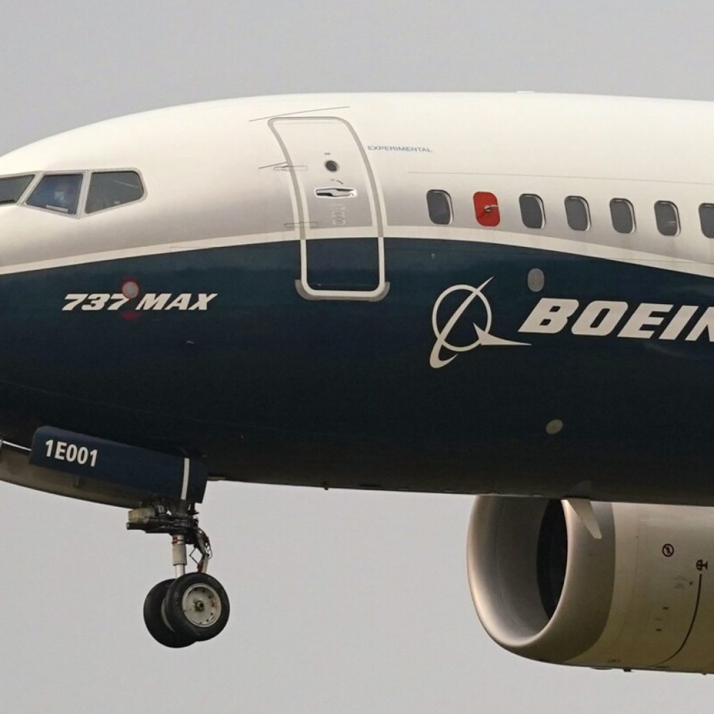 Boeing 737 Max: New fuselage problem may delay deliveries | AP News