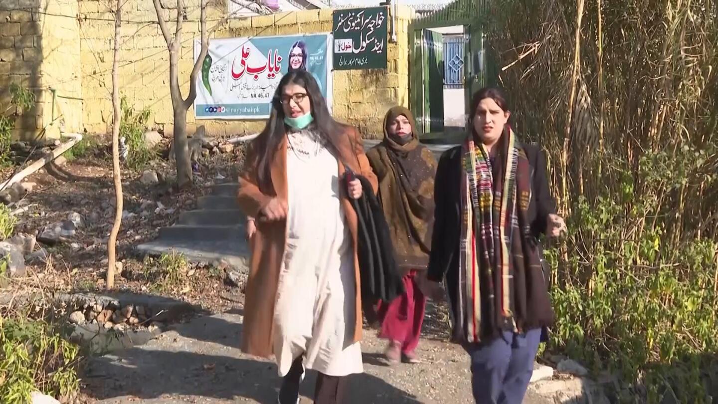 Transgender woman on election trail in bid to be member of Pakistan’s National Assembly | AP News