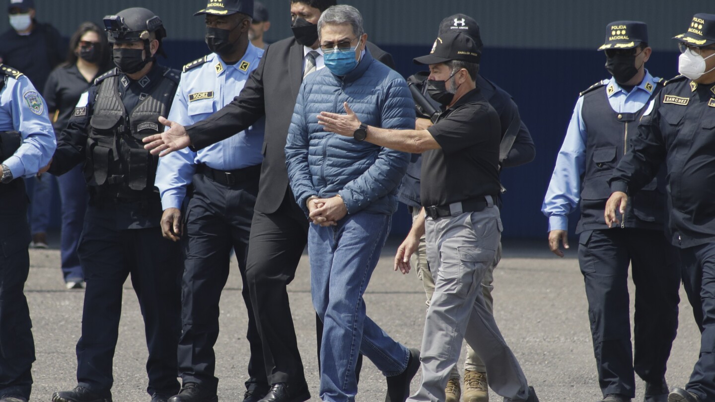 Ex-head of Honduras police pleads guilty to drug trafficking; darkens outlook for ex-president