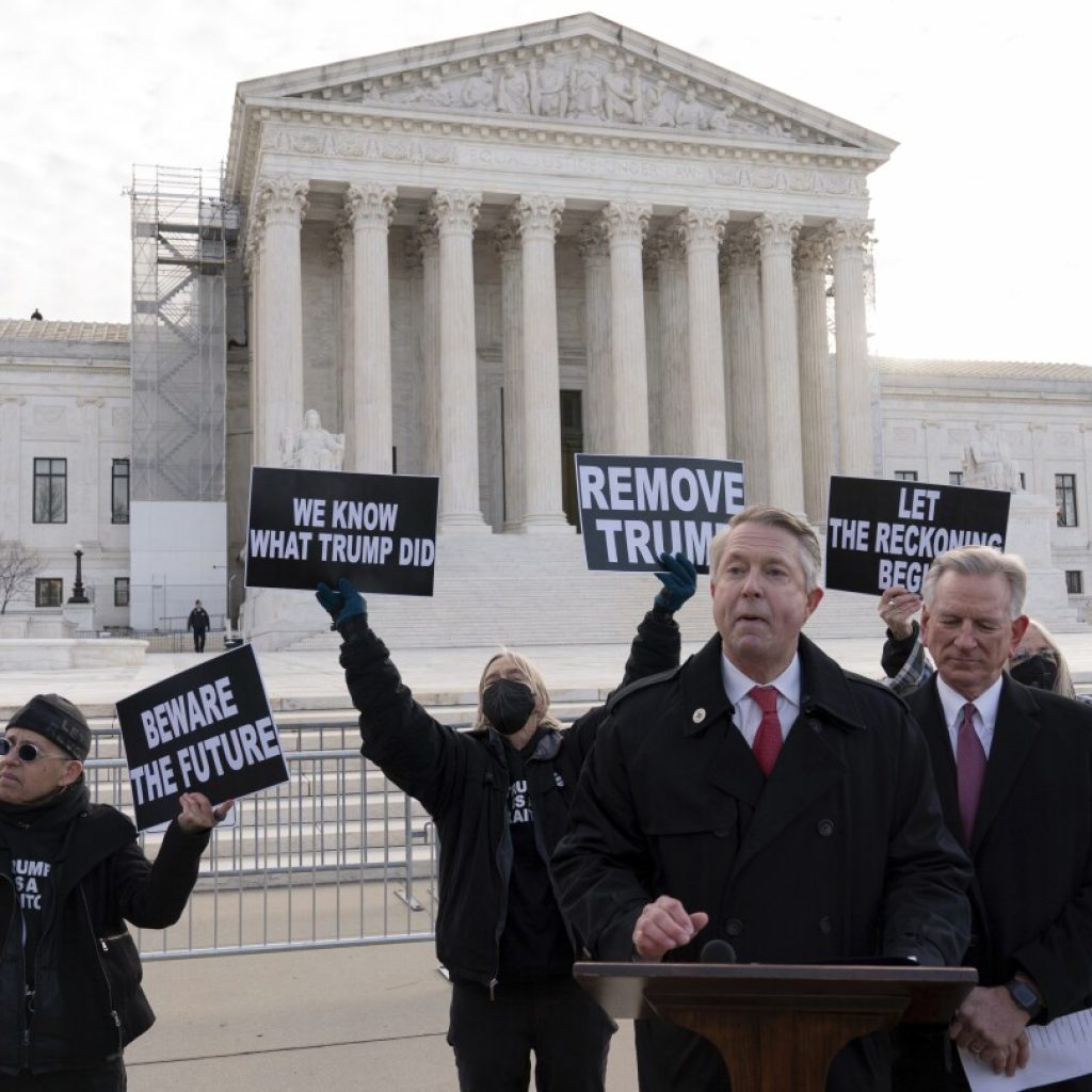 Supreme Court hears Trump ballot case: Watch live | AP News