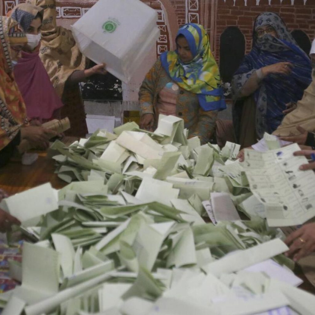 Pakistan’s parliamentary election is marred by controversy, mobile phone shutdown | AP News