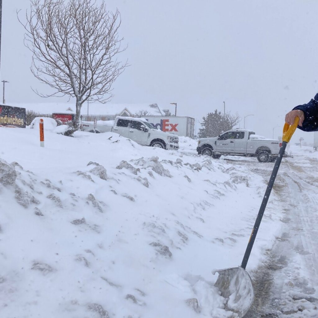 Storms dump heavy snowfall in northern Arizona after leaving California a muddy mess