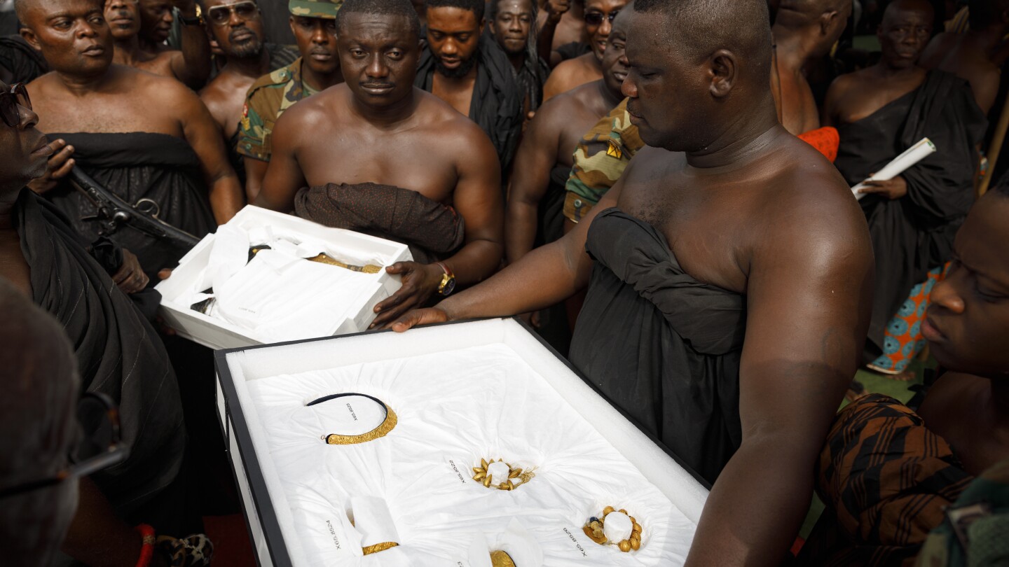 Ghana artifacts that were looted 150 years ago by British forces have been returned by a US museum