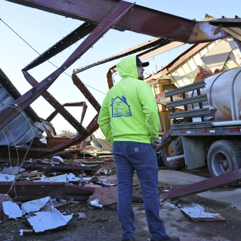 Summer-like conditions with record temperatures lead to first Wisconsin tornadoes in February