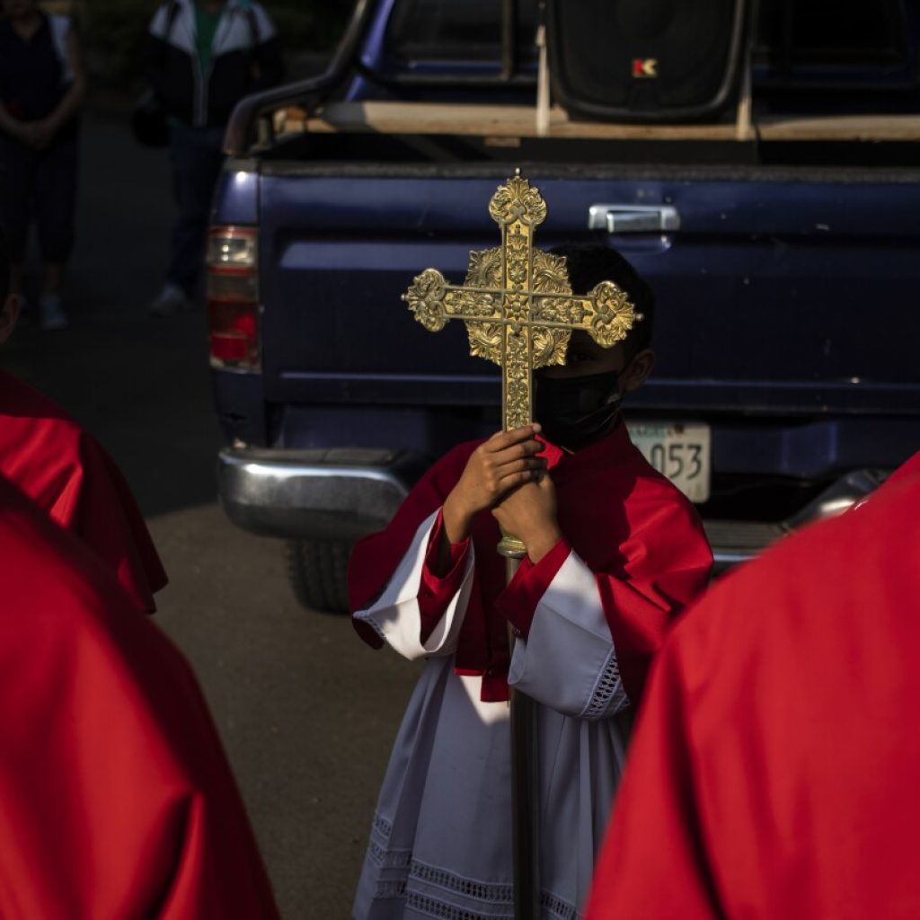 Nicaragua’s crackdown on Catholic Church spreads fear among the faithful, there and in exile