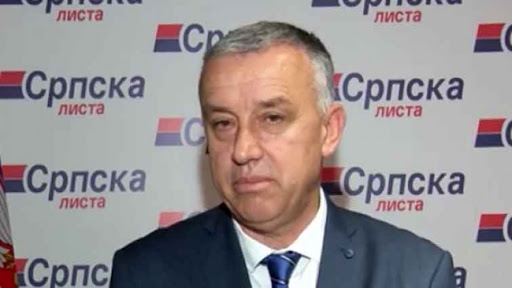 Srpska lista pozvala građane da ostanu mirni i ne nasedaju na provokacije na otpor policiji