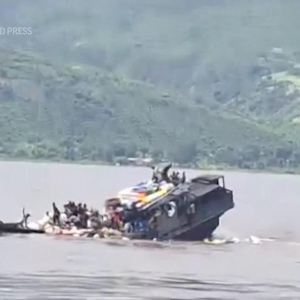 Officials say 2 boats collide on Congo River but give conflicting accounts on deaths | AP News