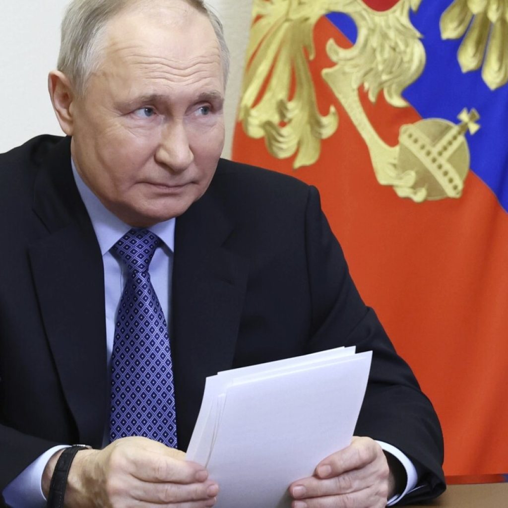 Putin signs law to confiscate assets of those convicted of discrediting the Russian army