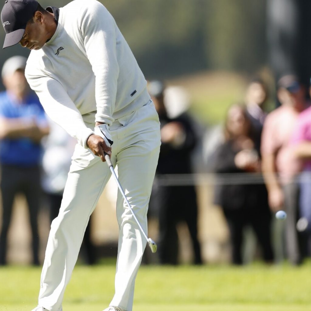 Tiger Woods hits a shank in his return to golf and opens with 72 at Riviera