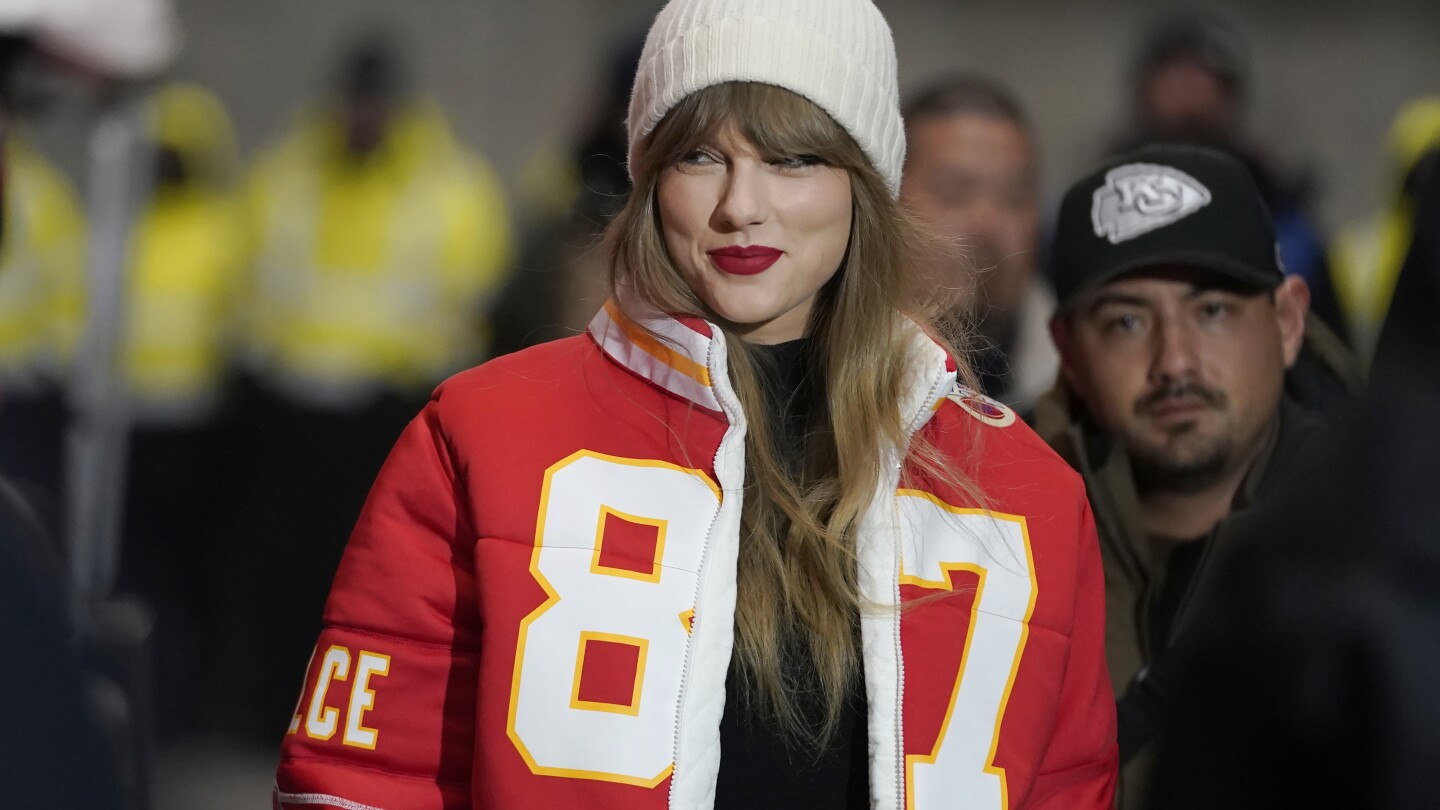 Fashionable fan apparel is in the spotlight. There’s still an untapped market for the NFL