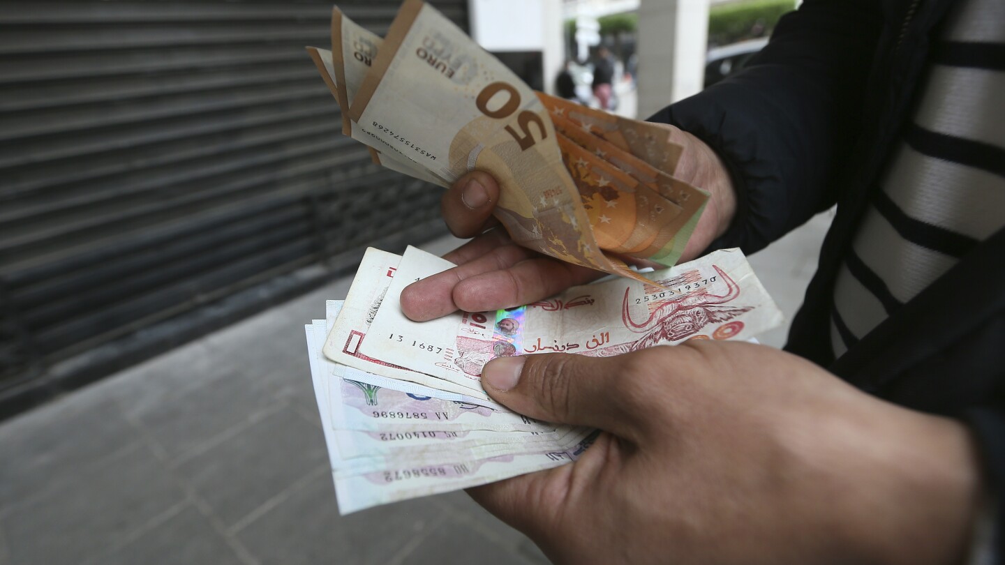 Algeria’s black market for foreign currency underlines its economic woes