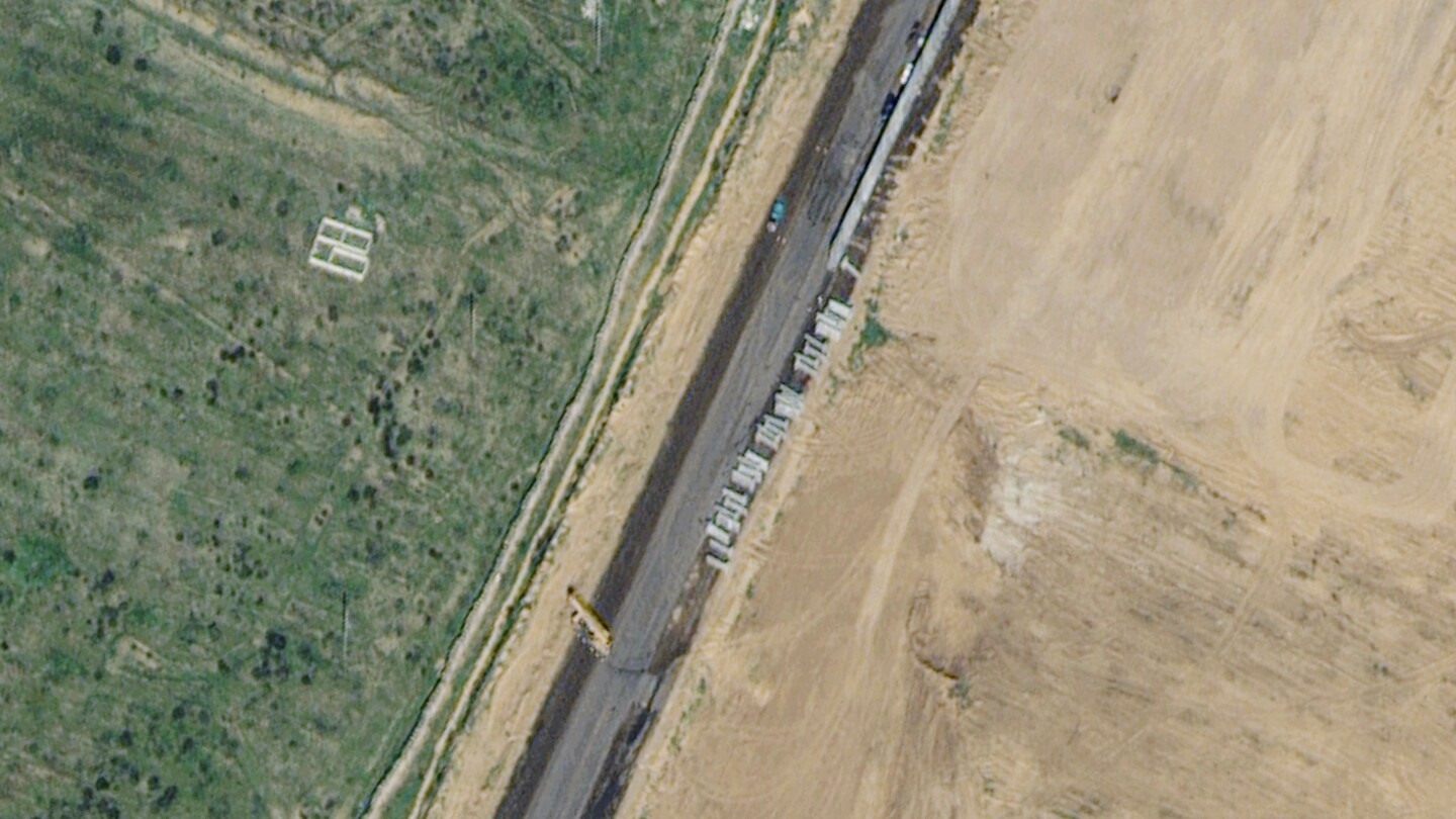 Satellite photos show Egypt building a wall near Gaza Strip as Israeli offensive on Rafah looms