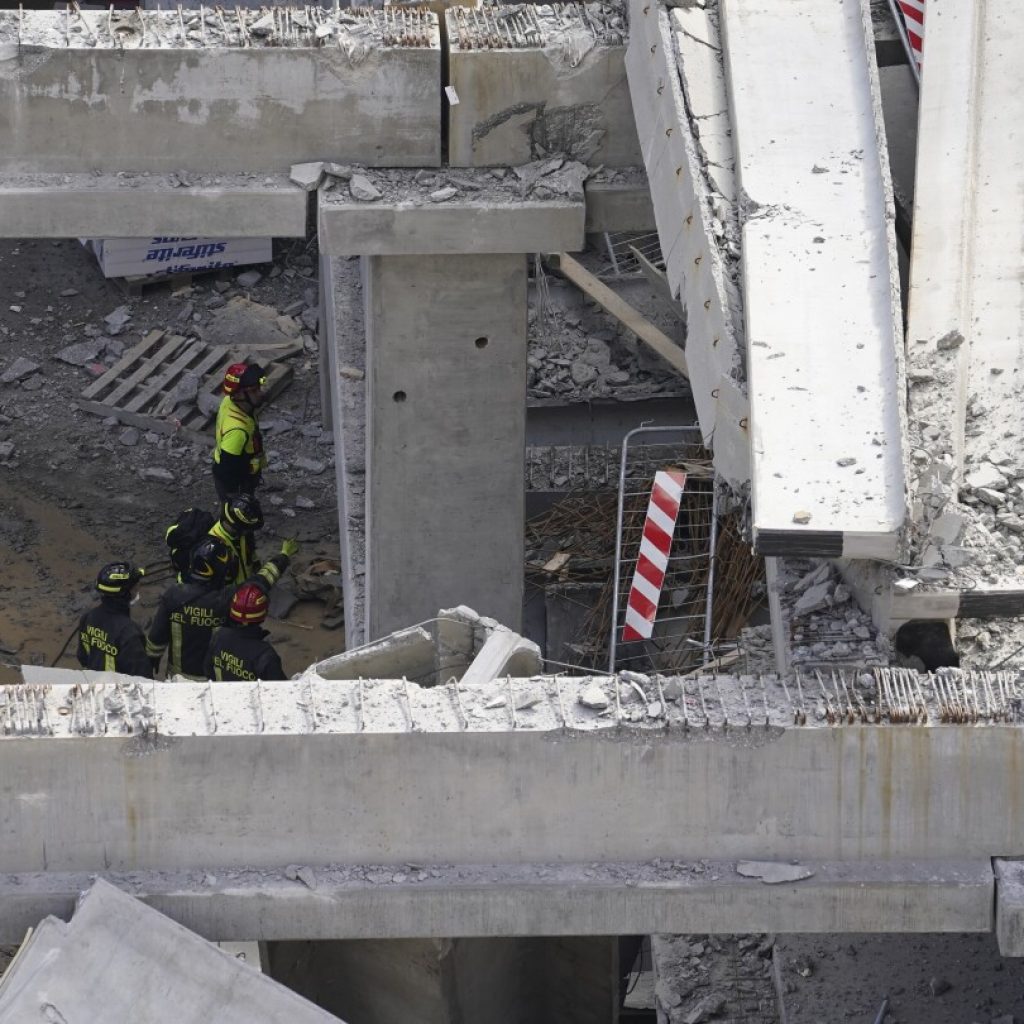 An accident at a construction site in Italy’s Florence kills 3 workers and leaves 2 missing