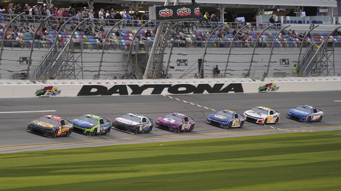 NASCAR teams tell AP they’ve hired top antitrust lawyer on eve of Daytona 500