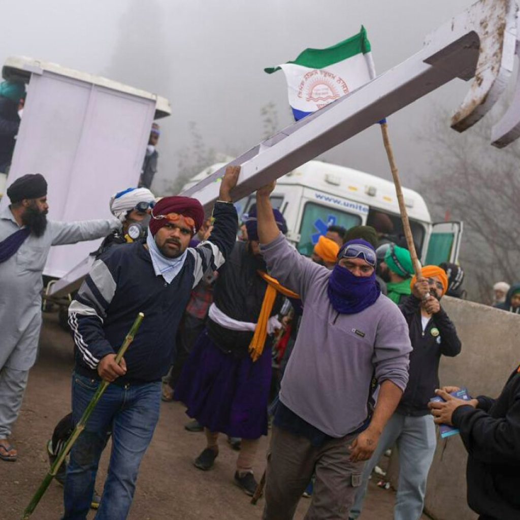 Police fire teargas as Indian farmers resume protest march to New Delhi after talks fail