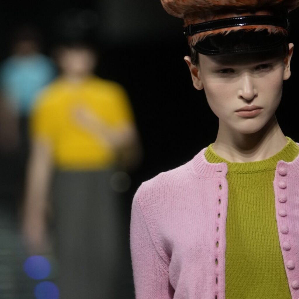 Prada gives new meaning to bows and aprons, historic elements of women’s wardrobe, for next season