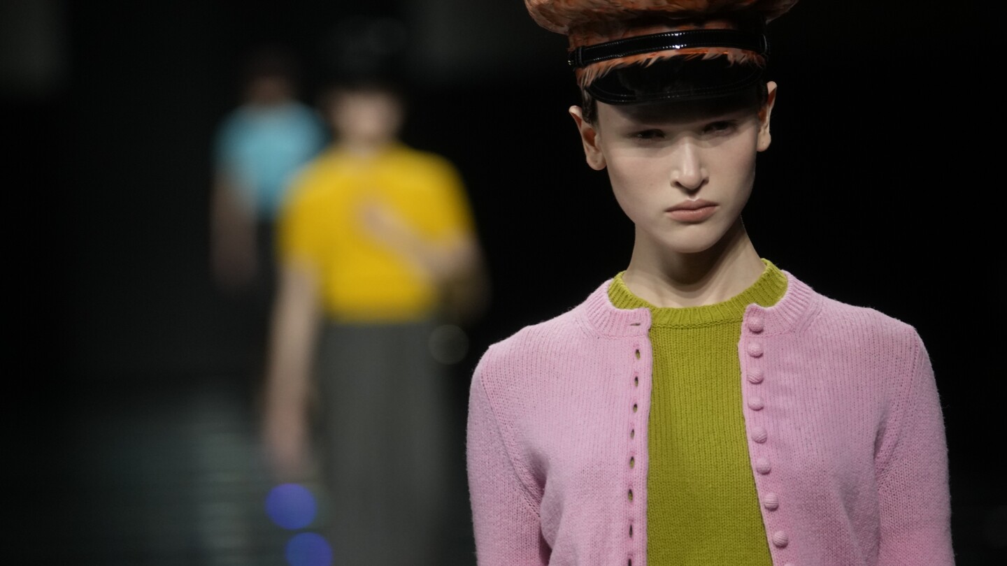 Prada gives new meaning to bows and aprons, historic elements of women’s wardrobe, for next season