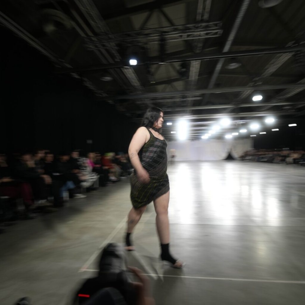 MILAN FASHION PHOTOS: Feben, Rave Review promote looks for women of all shapes, ages and sizes