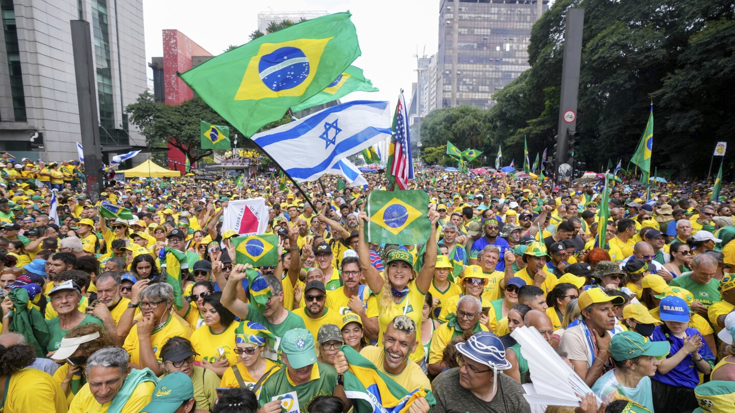 Supporters of Brazil’s Bolsonaro stage huge demonstration to defend him amid investigations