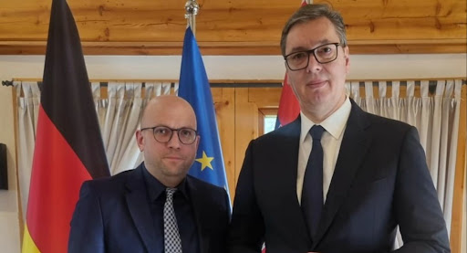 Vučić u Beogradu sa Saracinom, telefonom sa Netanjahuom i Erdoganom