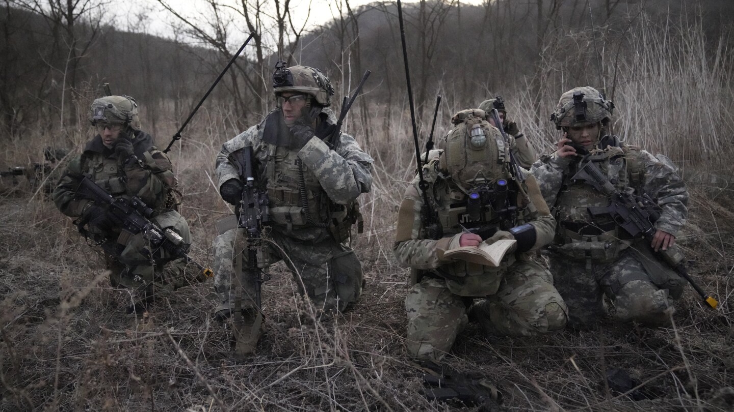 South Korean and US troops will begin major exercises next week in response to North Korean threats