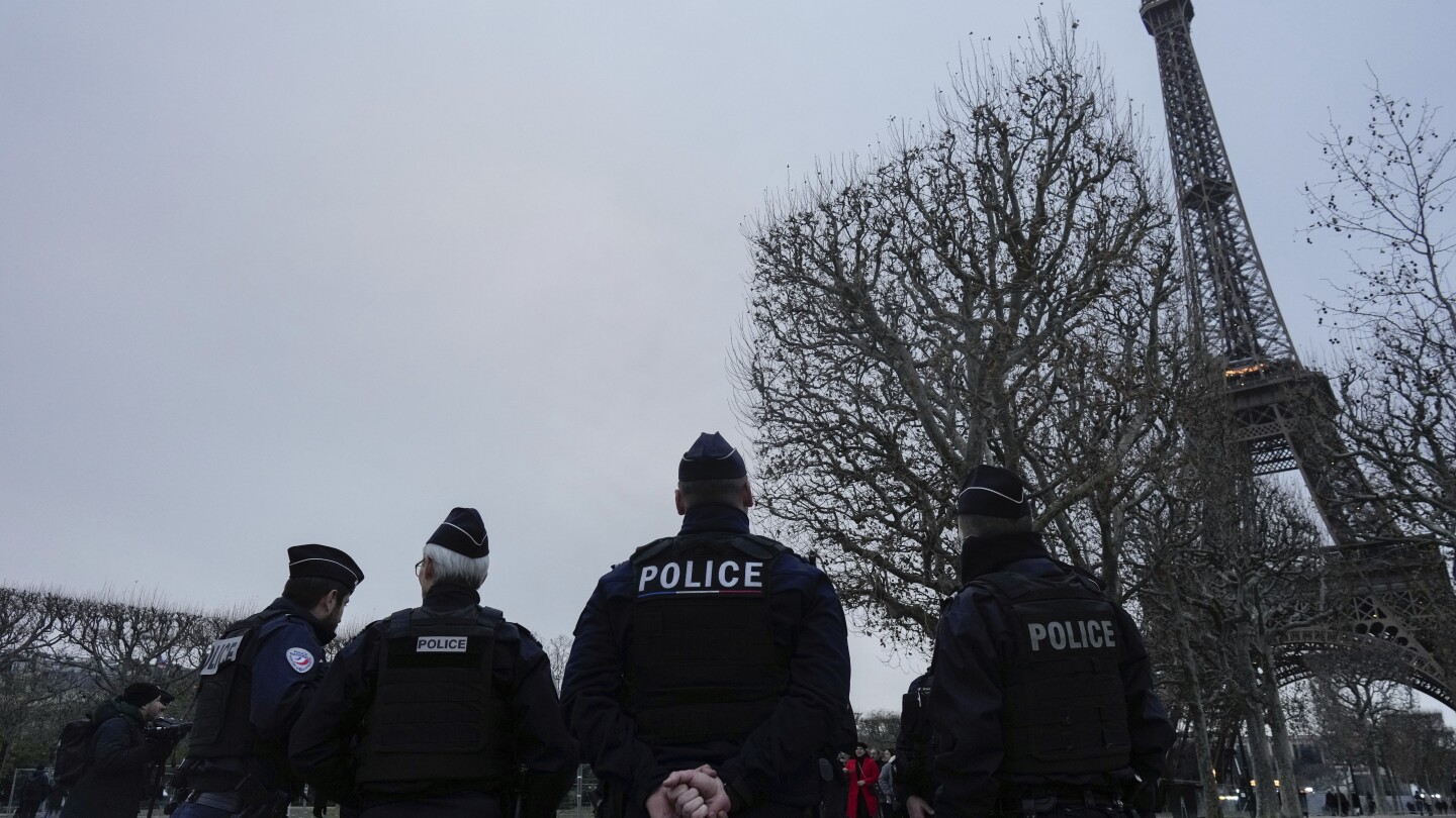 Paris City Hall says no Olympic Games policing plans were lost in theft of a worker’s computer gear