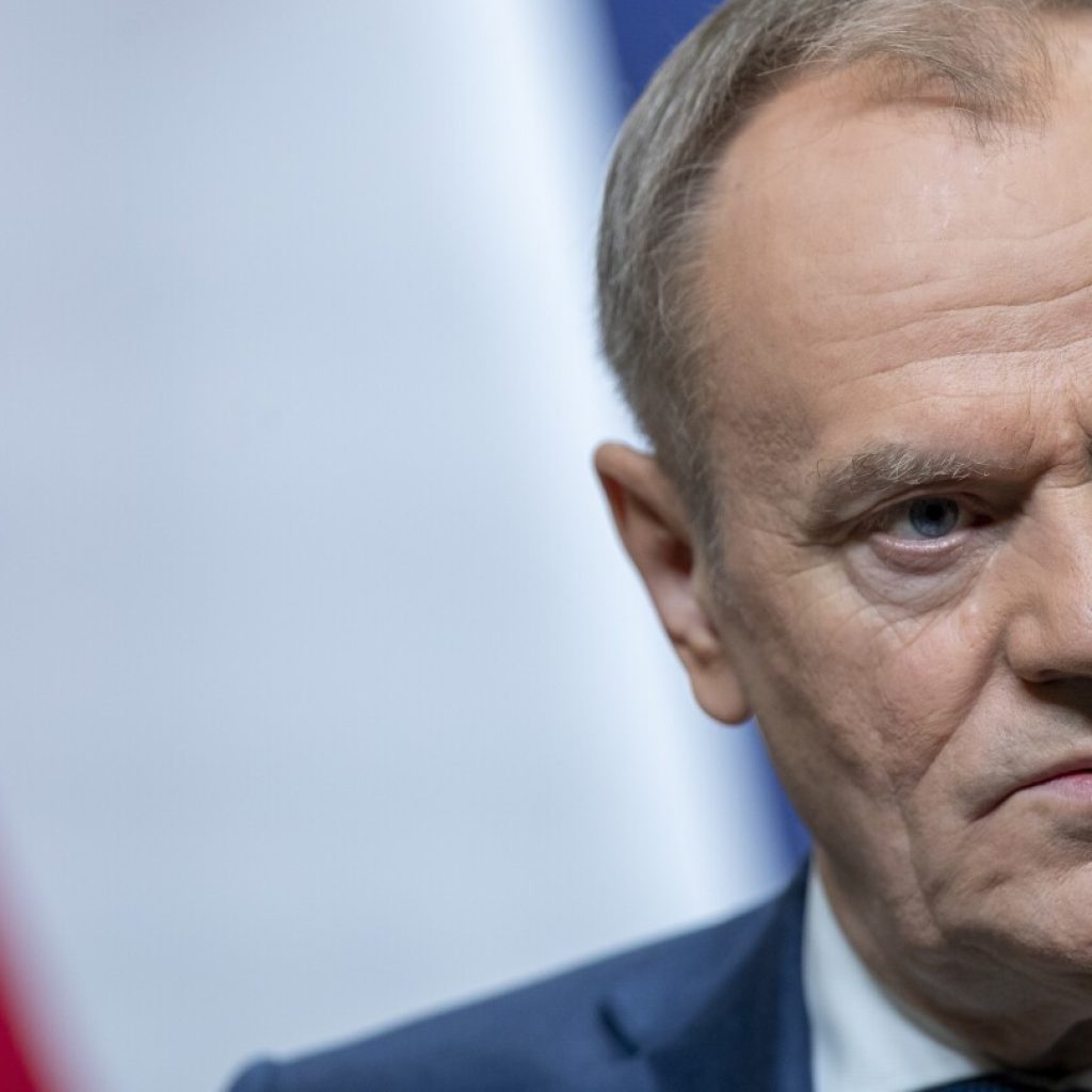 Poland’s prime minister criticizes Hungary and Slovakia foreign ministers for meeting Lavrov