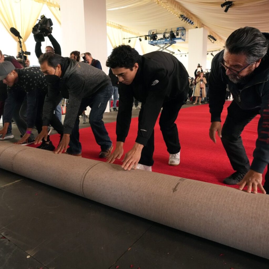 Oscars producers promise cameos and surprises for Sunday’s (1 hour earlier) show