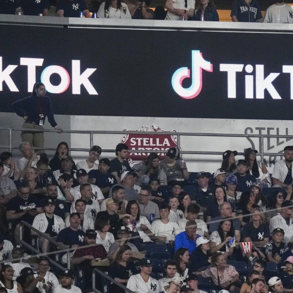 Bill that could make TikTok unavailable in the US advances quickly in the House