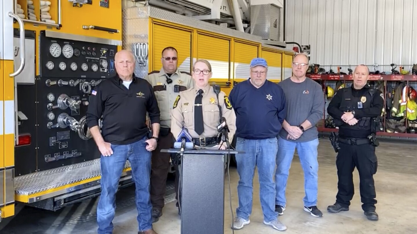 3 children and 2 adults die after school bus collides with semi in Illinois, authorities say