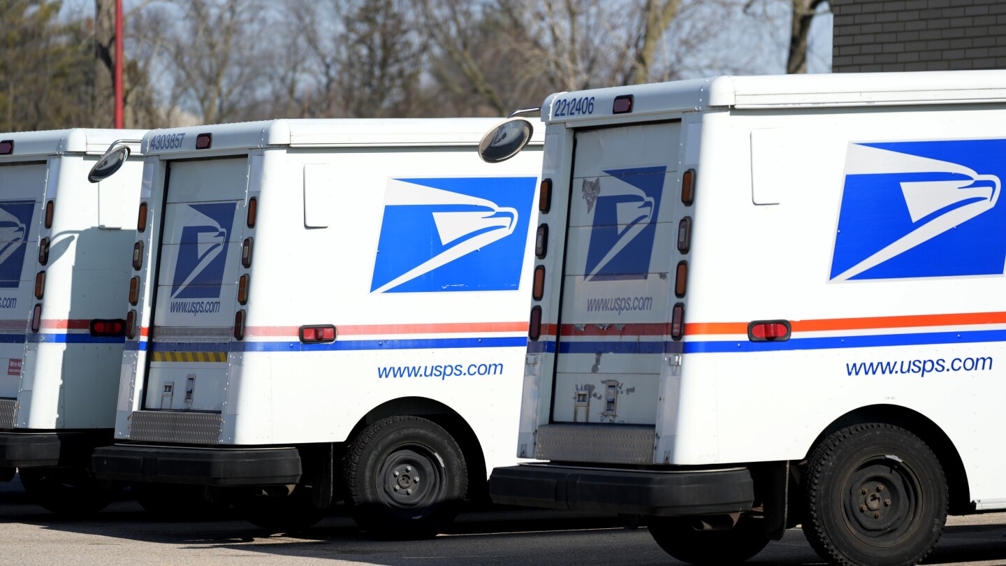 Letter carrier robberies continue as USPS, union, lawmakers seek solutions