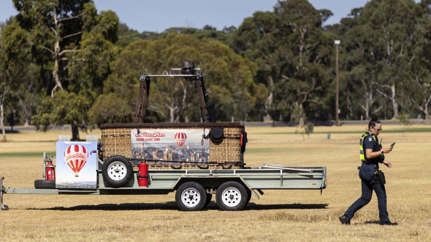 A man has fallen to his death from a hot-air balloon in Australia