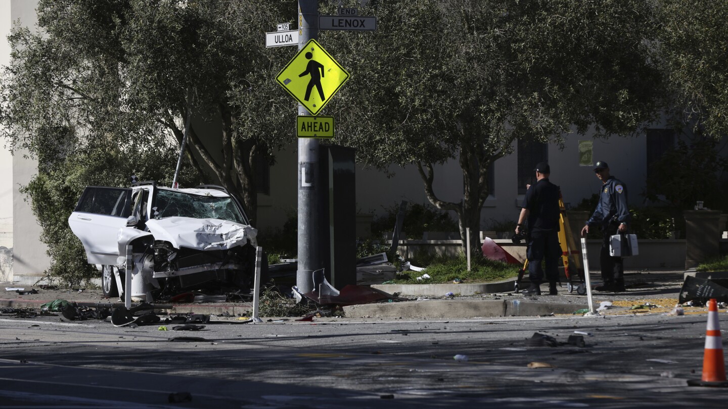 3 people killed, infant in critical condition after SUV slams into bus shelter in San Francisco