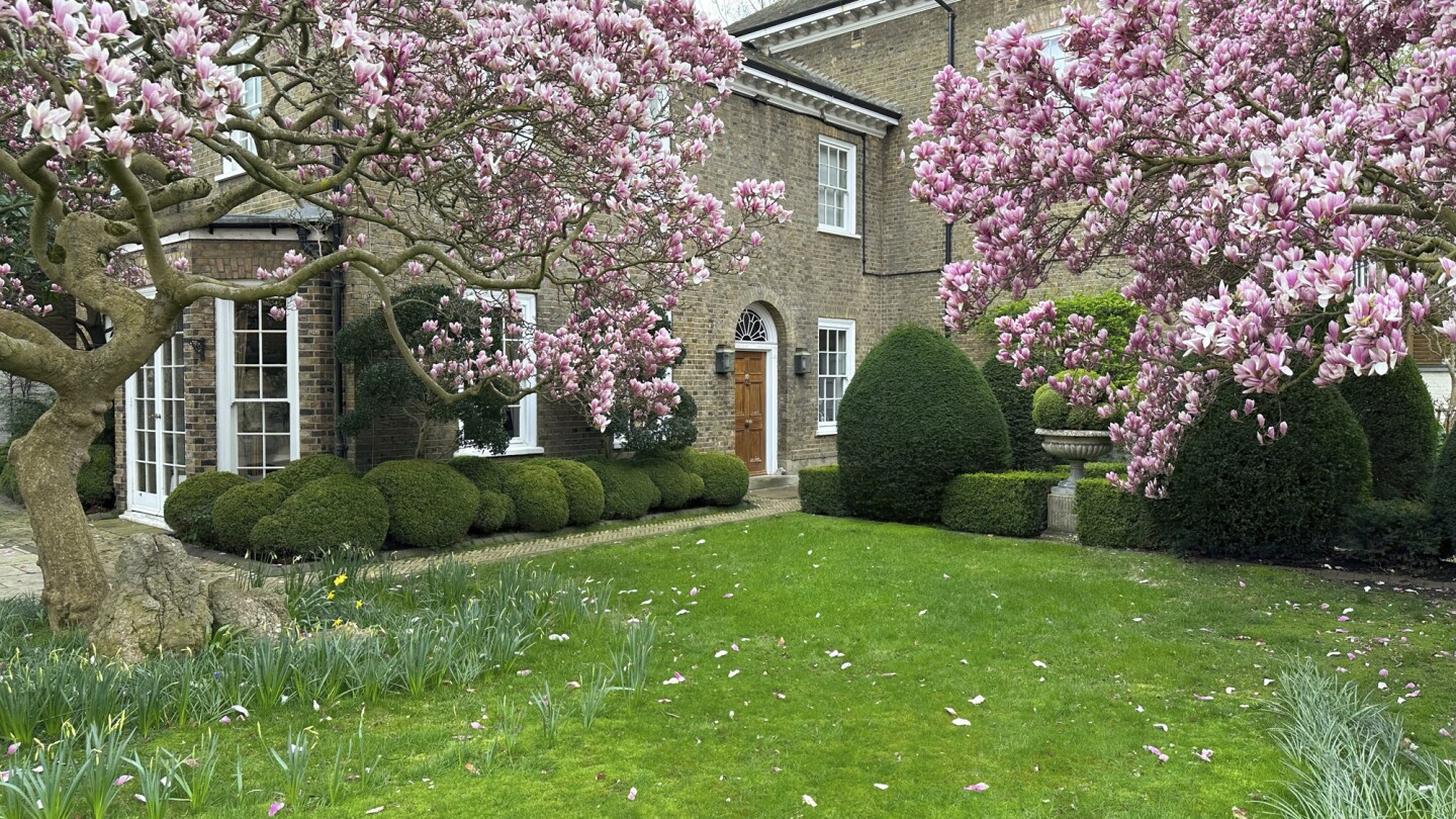 Freddie Mercury’s home is on the market for first time since 1980 minus his ‘exquisite clutter’