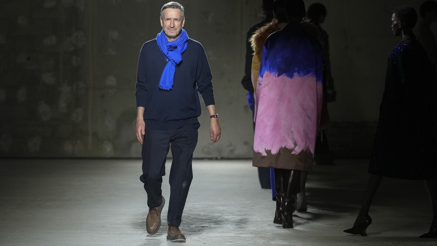 Belgian fashion designer Dries Van Noten is stepping down as creative director at the end of June