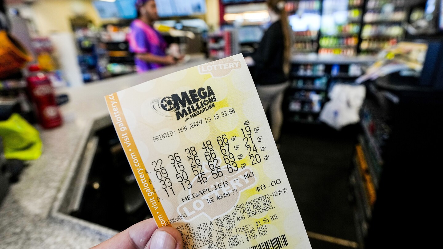 Drawing nears for $997M Mega Millions jackpot