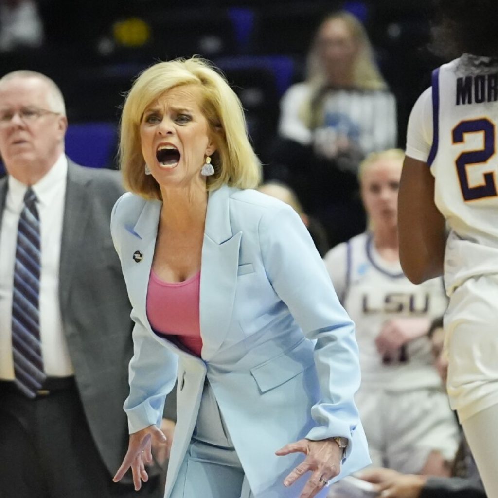 LSU coach Kim Mulkey lashes out at Washington Post, threatens legal action