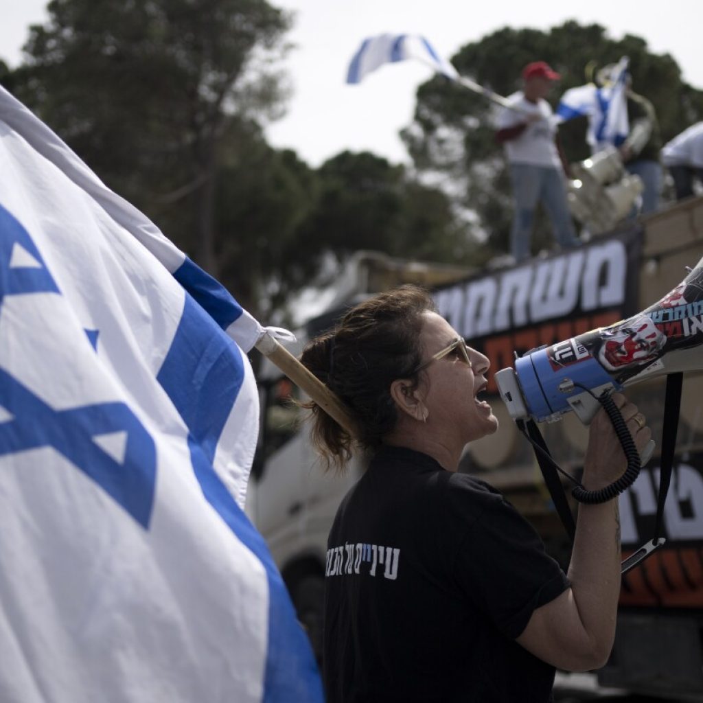 With its soldiers mired in Gaza, Israel fights a battle at home over drafting the ultra-Orthodox