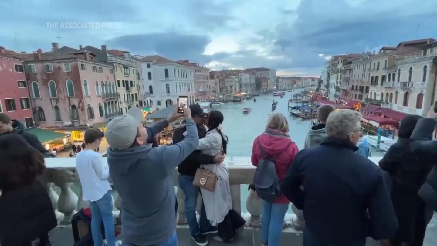 Venice tests a 5-euro entry fee for day-trippers as the city grapples with overtourism